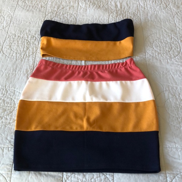 Mocking Jay Tube Top and Mini Skirt Set Size S - Picture 2 of 11